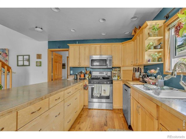 35 Main Street, Jamestown, CO 80455