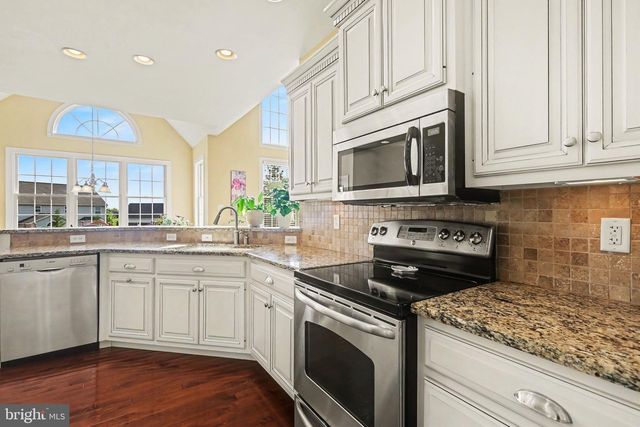 1223 SUMMIT, Mechanicsburg, PA 17050