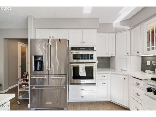 465 Sw EDGEWATER, Depoe Bay, OR 97341