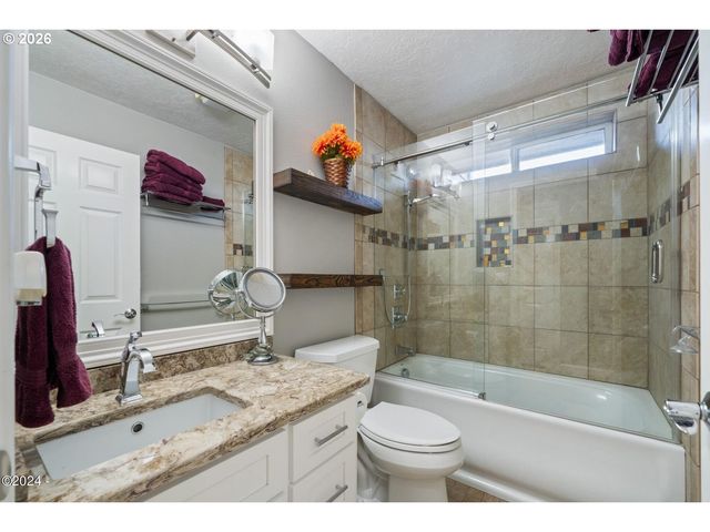 465 Sw EDGEWATER, Depoe Bay, OR 97341