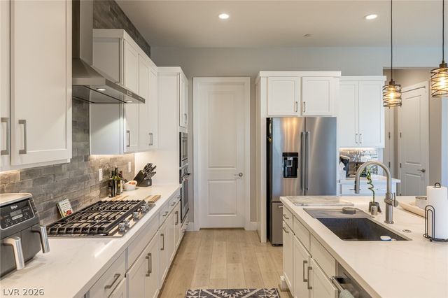 9008 Rolling Pietra Street, Las Vegas, NV 89166