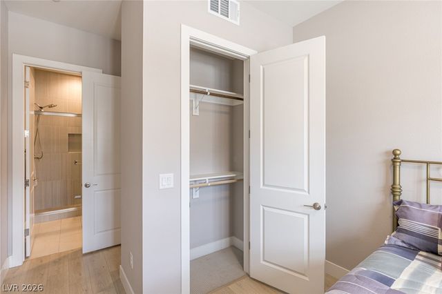 9008 Rolling Pietra Street, Las Vegas, NV 89166