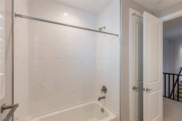 9008 Rolling Pietra Street, Las Vegas, NV 89166