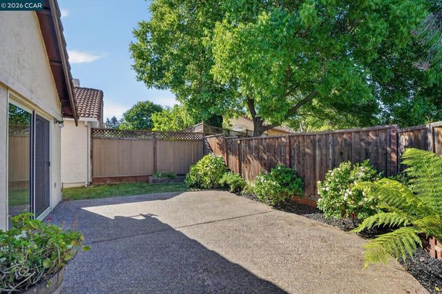 5390 Concerto Cir, Concord, CA 94521