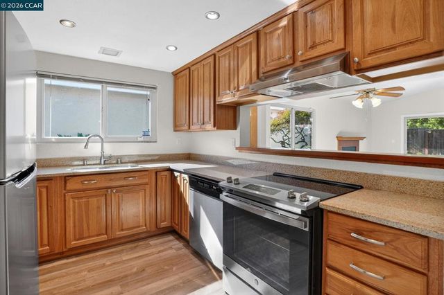 5390 Concerto Cir, Concord, CA 94521