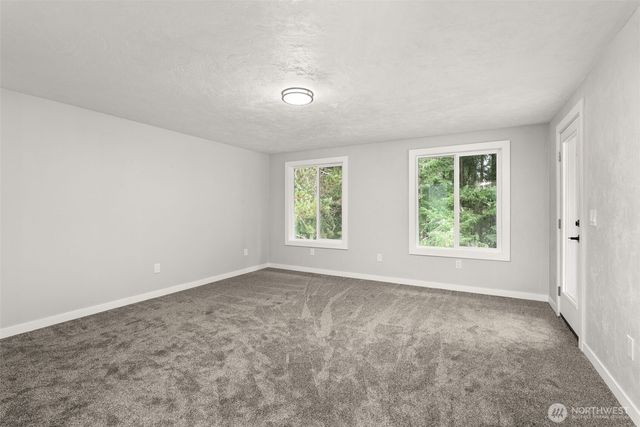 176 Chilvers Road, Chehalis, WA 98532