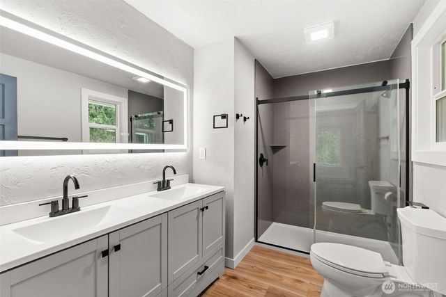 176 Chilvers Road, Chehalis, WA 98532