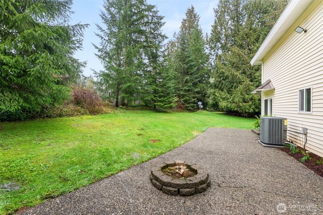 176 Chilvers Road, Chehalis, WA 98532