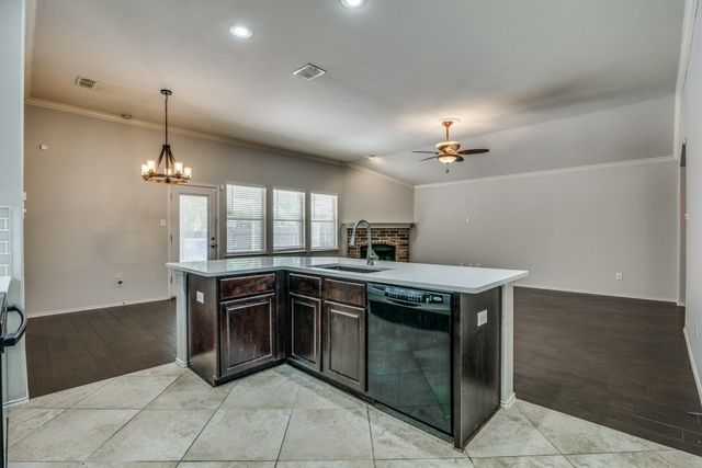 1016 Ingram Drive, Forney, TX 75126