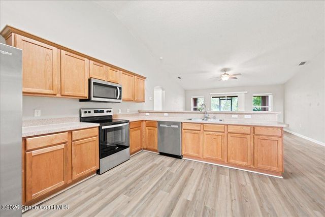 1026 Alpine Avenue NW, Palm Bay, FL 32907