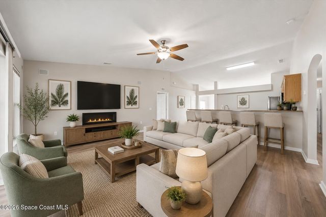 1026 Alpine Avenue NW, Palm Bay, FL 32907