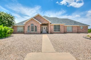 1225 Avondale Avenue, San Angelo, TX 76901