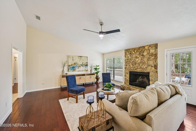 2294 KENSINGTON Lane, Orange Park, FL 32073