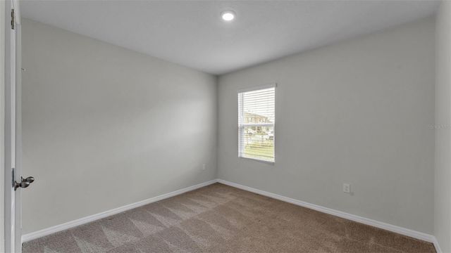 979 SUN BURST ROAD, Winter Haven, FL 33880