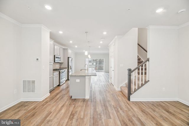 4785 CHEROKEE ST, College Park, MD 20740