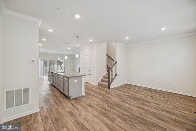 4785 CHEROKEE ST, College Park, MD 20740