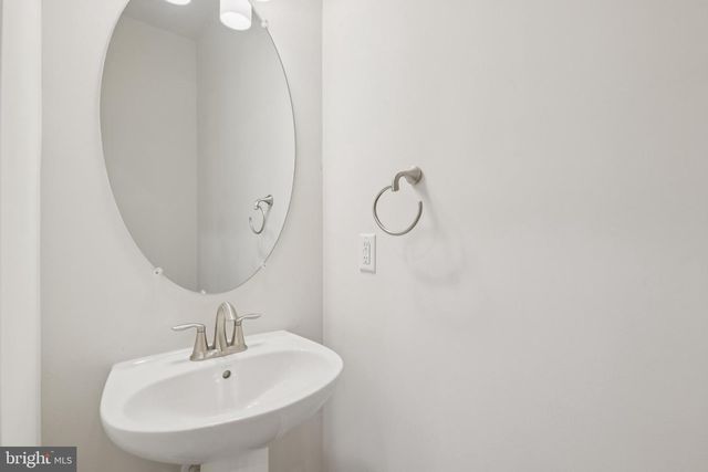 4785 CHEROKEE ST, College Park, MD 20740