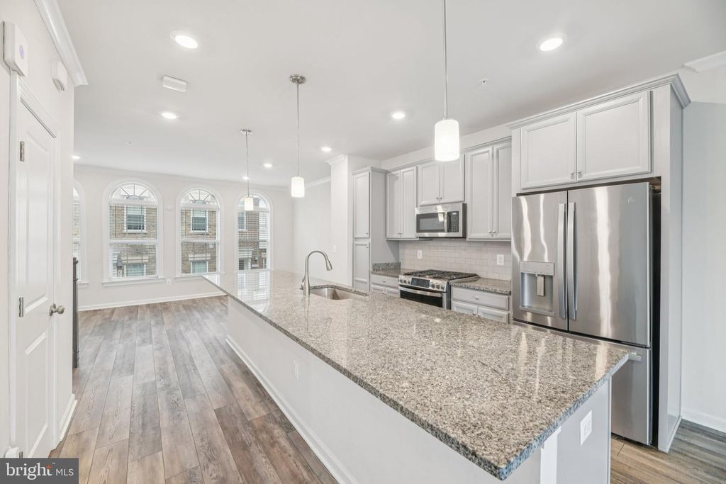 4785 CHEROKEE ST, College Park, MD 20740