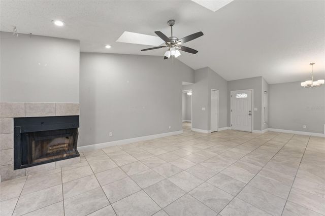 1058 ALPUG AVENUE, Oviedo, FL 32765