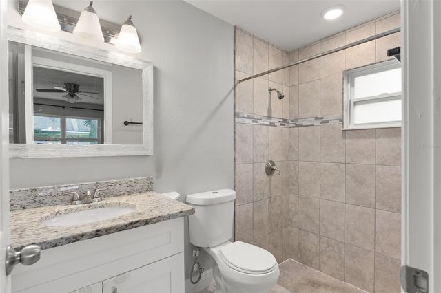 1058 ALPUG AVENUE, Oviedo, FL 32765