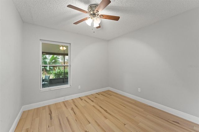 1058 ALPUG AVENUE, Oviedo, FL 32765