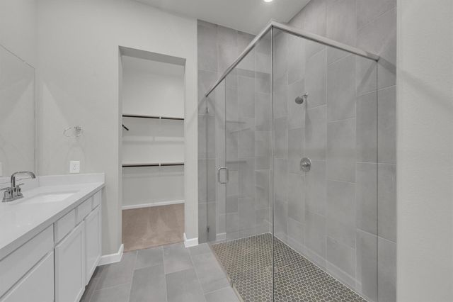 360 Summer Place Drive, Montgomery, TX 77356