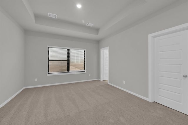 360 Summer Place Drive, Montgomery, TX 77356