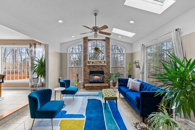 4408 Lorton Avenue, Davenport, IA 52807