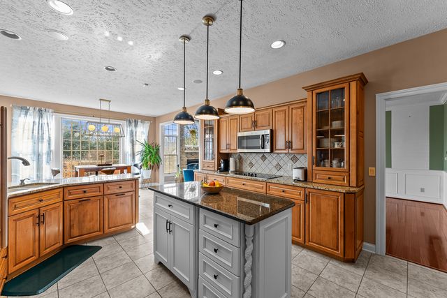 4408 Lorton Avenue, Davenport, IA 52807