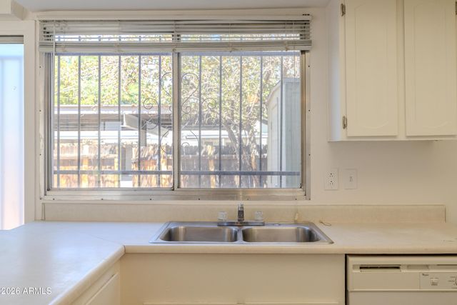 2643 W WOLF Street, Phoenix, AZ 85017