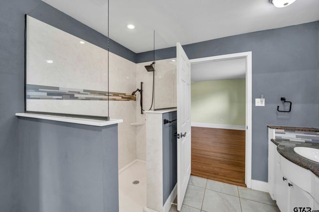 386 CR 1711, Jacksonville, TX 75766