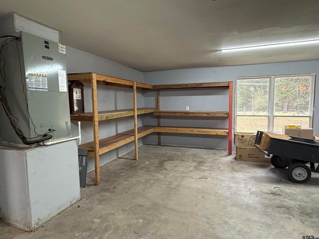 386 CR 1711, Jacksonville, TX 75766