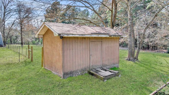 386 CR 1711, Jacksonville, TX 75766