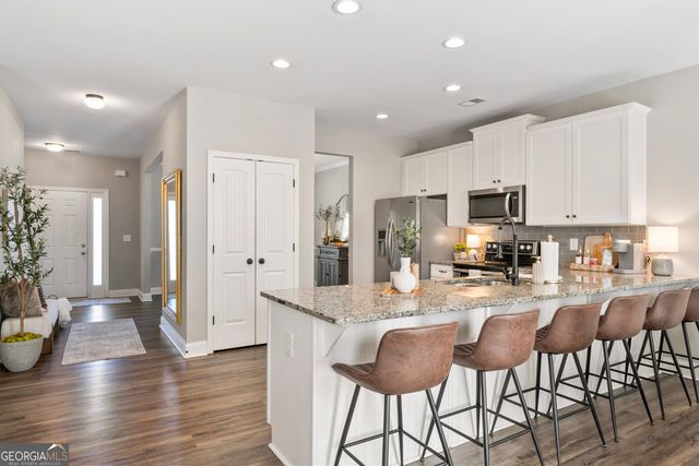 204 Clear Springs Court, Jackson, GA 30233