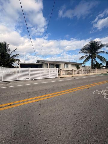 8221 NW South River Dr 1, Medley, FL 33166