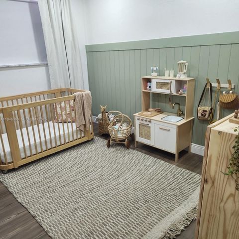 8221 NW South River Dr 1, Medley, FL 33166