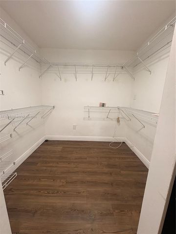 8221 NW South River Dr 1, Medley, FL 33166