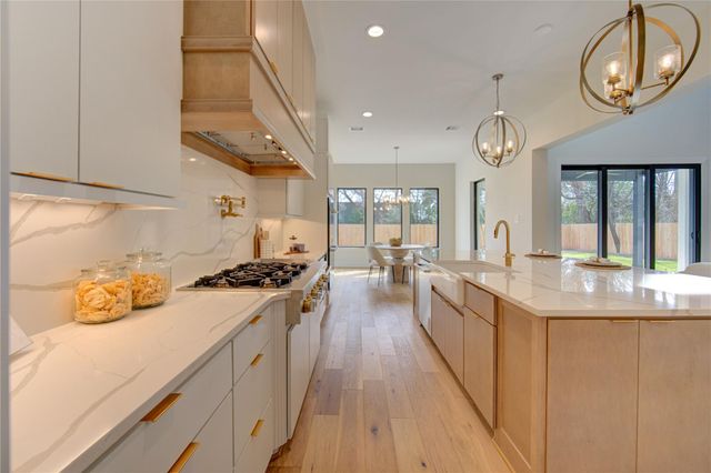 1502 Story Street, Houston, TX 77055