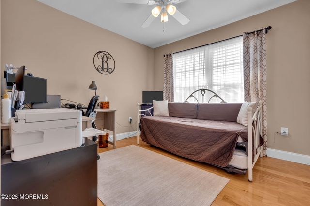 8 Heritage Drive, Englishtown, NJ 07726