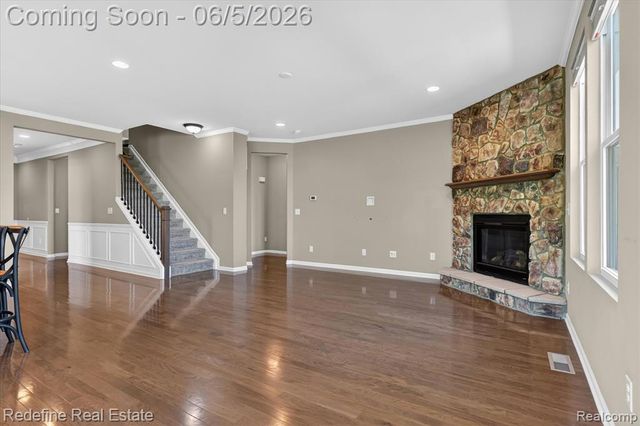 49916 Alden, Canton, MI 48188
