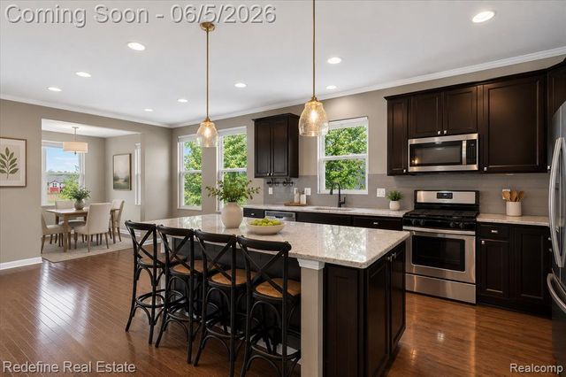 49916 Alden, Canton, MI 48188