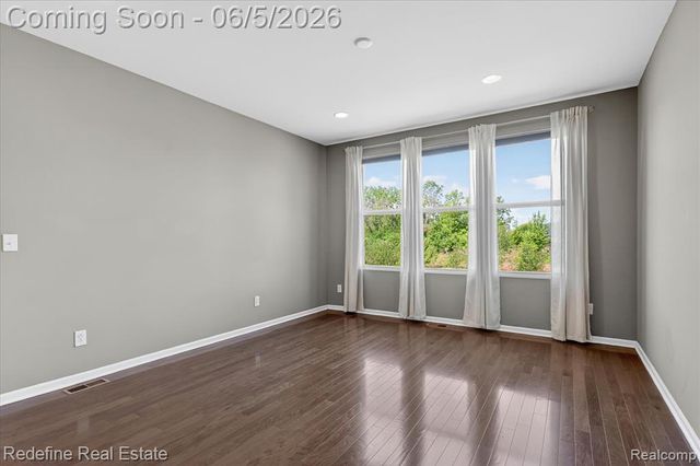 49916 Alden, Canton, MI 48188