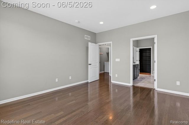 49916 Alden, Canton, MI 48188