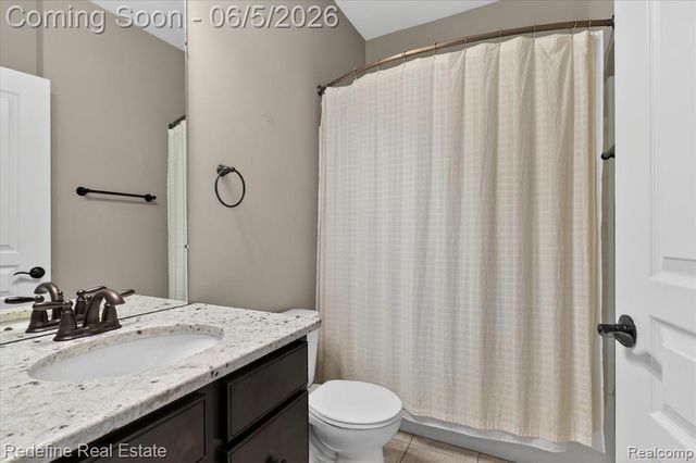 49916 Alden, Canton, MI 48188