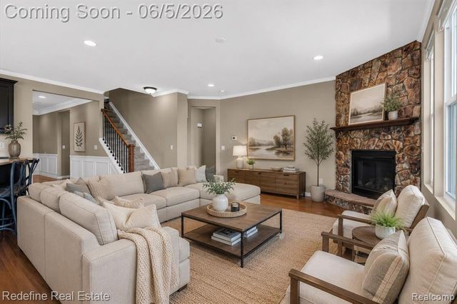 49916 Alden, Canton, MI 48188