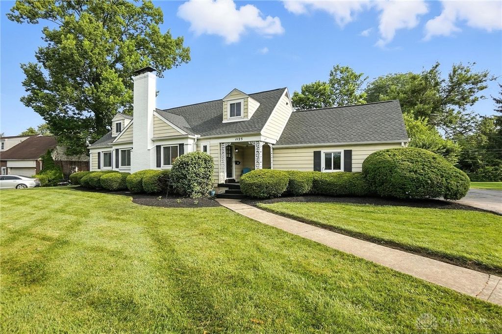1125 Laurelwood Road, Kettering, OH 45409