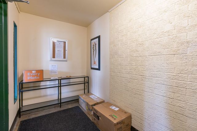 310 Lathrop Avenue 307, Forest Park, IL 60130