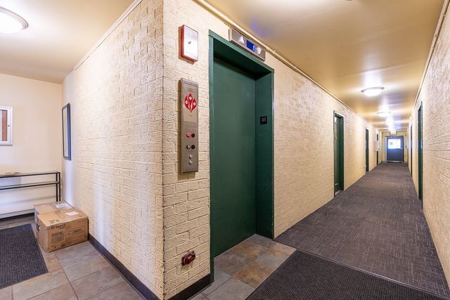 310 Lathrop Avenue 307, Forest Park, IL 60130