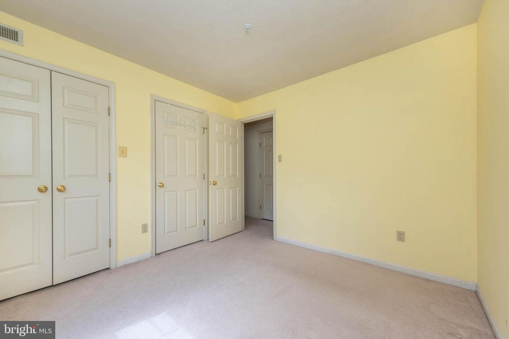 Image 13 of property listing at 3133 KATEWOOD CT #3-3133, Baltimore, MD 21209