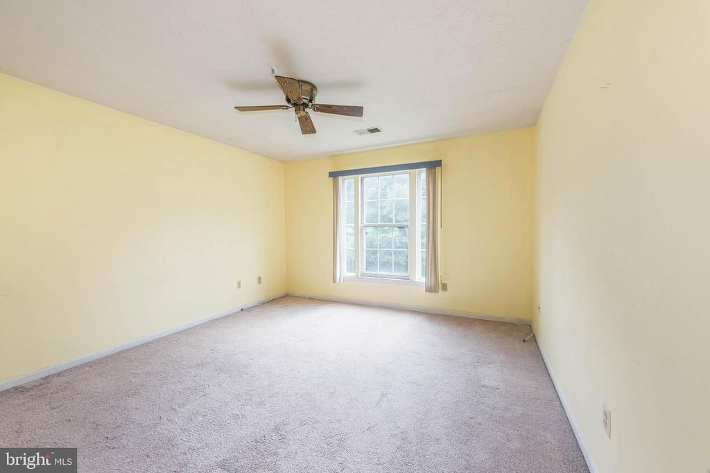 Image 16 of property listing at 3133 KATEWOOD CT #3-3133, Baltimore, MD 21209